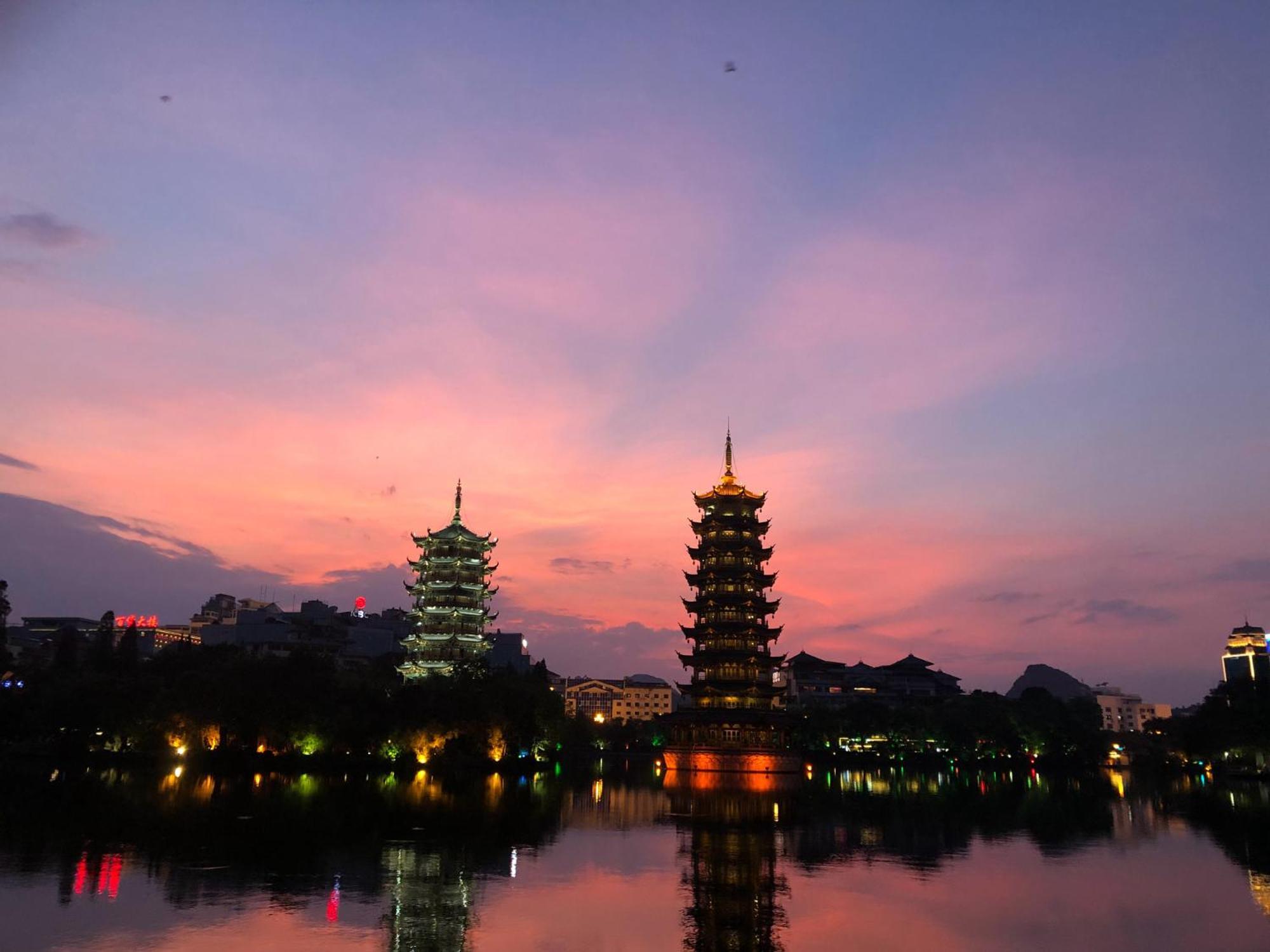 Guilin Bonjour Boutique Hotel- Free Pick Up Service Over 3 Nights المظهر الخارجي الصورة