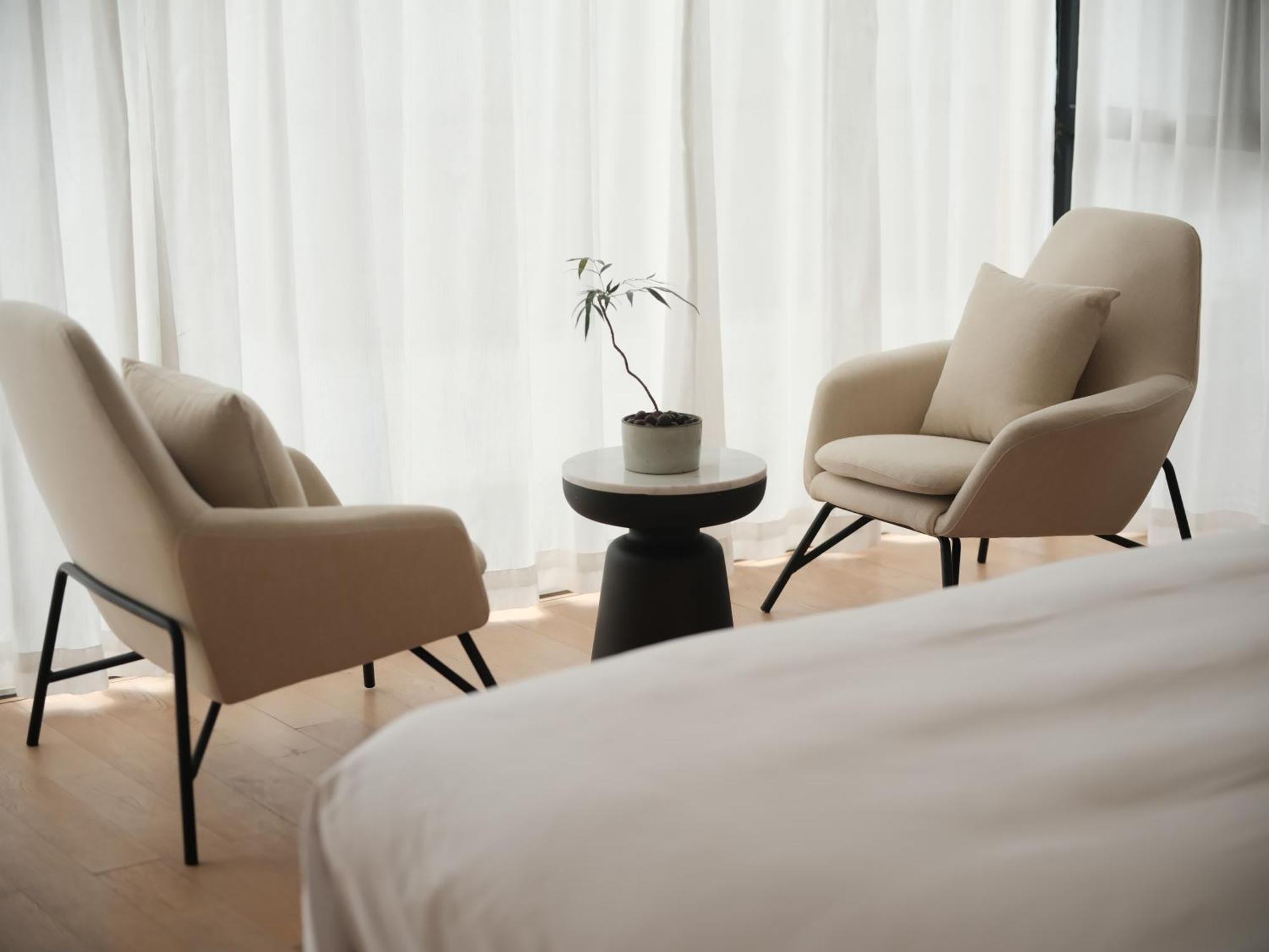 Guilin Bonjour Boutique Hotel- Free Pick Up Service Over 3 Nights المظهر الخارجي الصورة