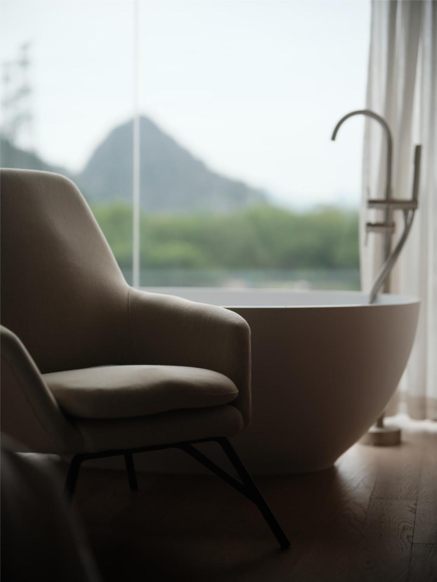 Guilin Bonjour Boutique Hotel- Free Pick Up Service Over 3 Nights المظهر الخارجي الصورة