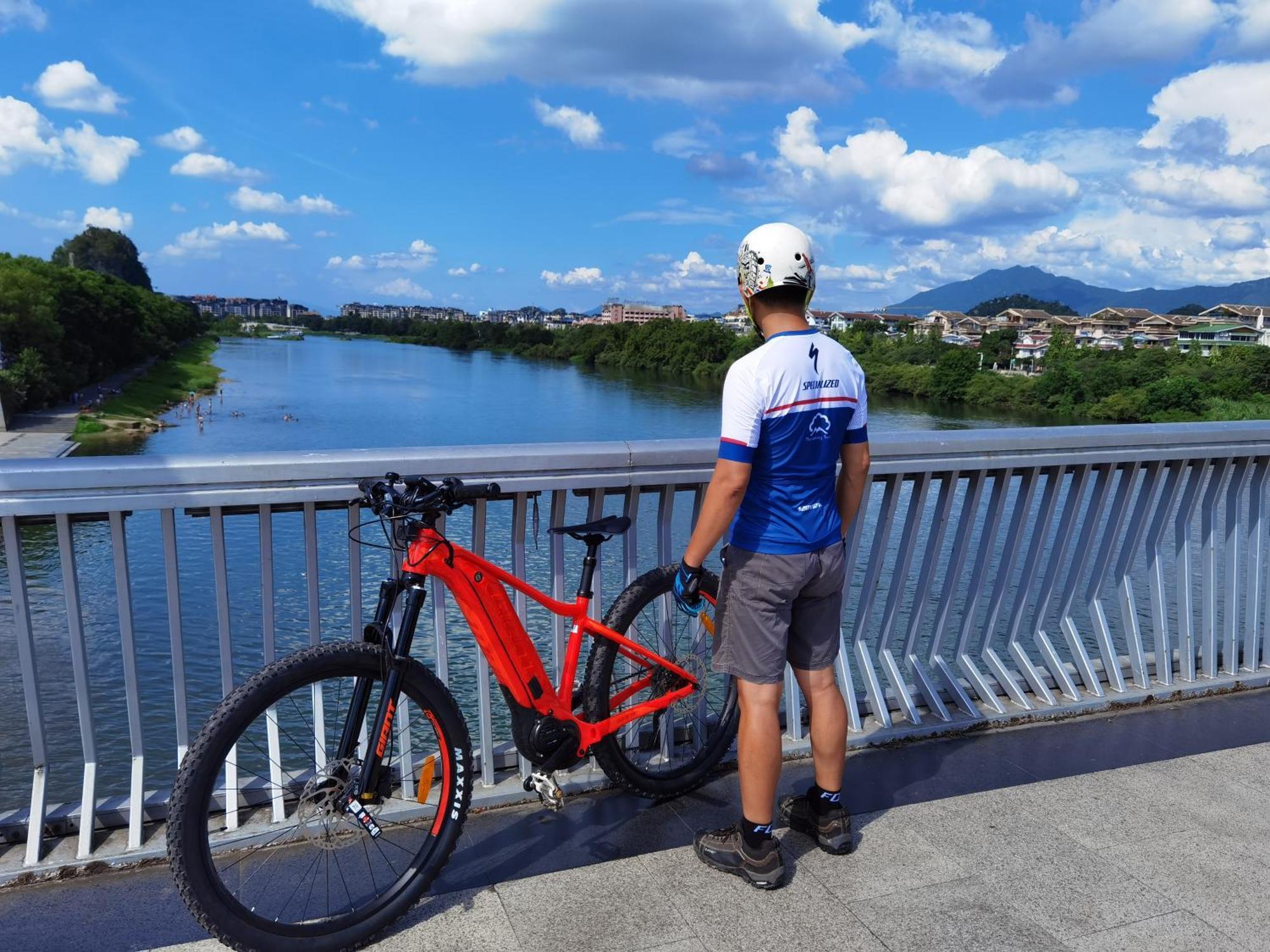 Guilin Bonjour Boutique Hotel- Free Pick Up Service Over 3 Nights المظهر الخارجي الصورة